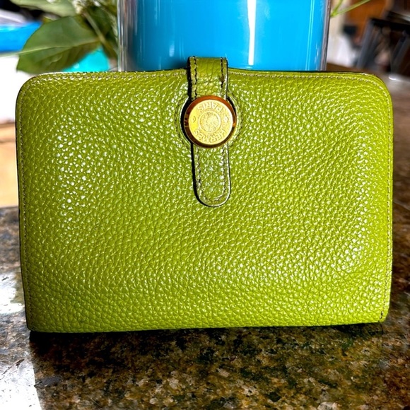 Hermes Handbags - HERMES Rare Dogon Compact Bifold Leather D Stamped Wallet Purse Bag Lime Green